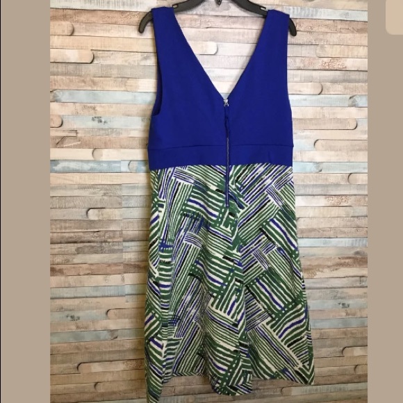 Anthropologie HD in Paris A line Dress size 6 - Picture 6 of 8